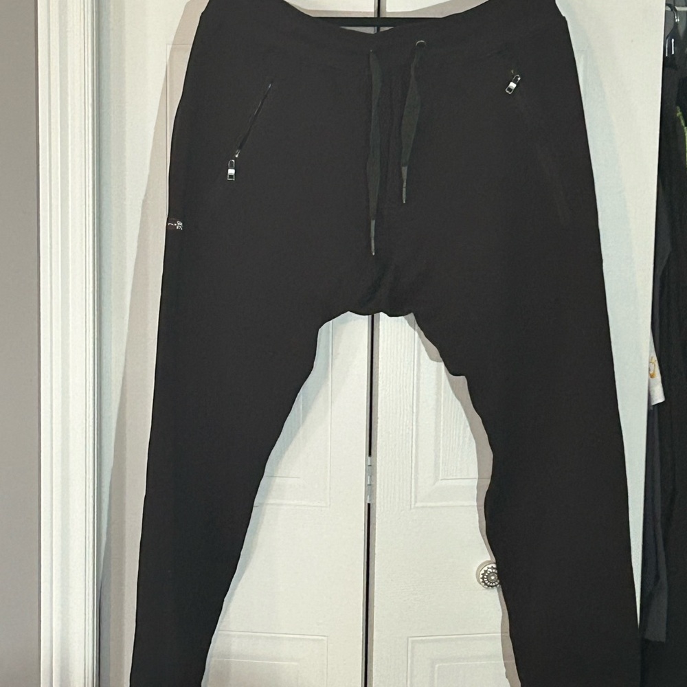 Parasuco Men's Black Joggers with Zipper Pockets